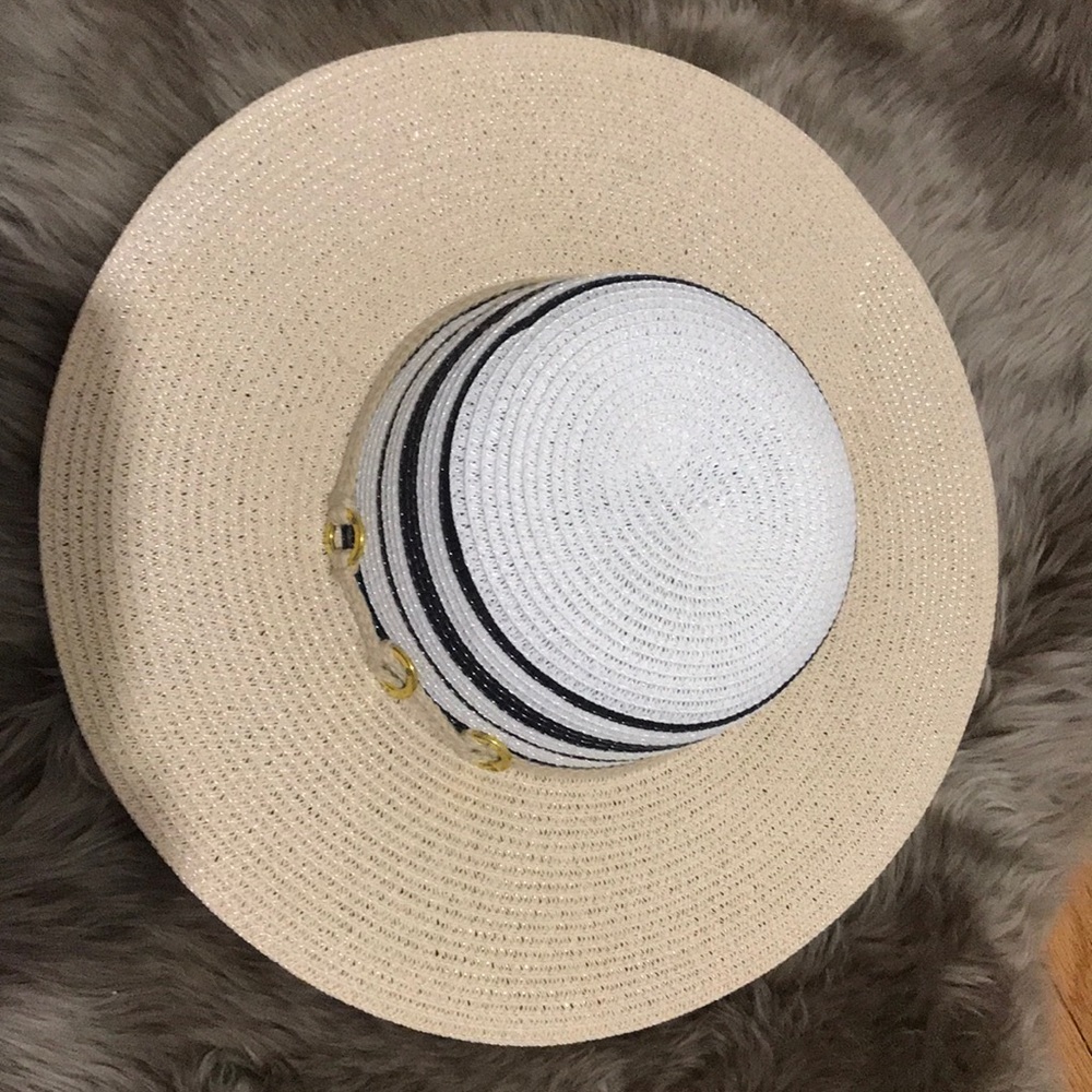 Beach hat 👒
